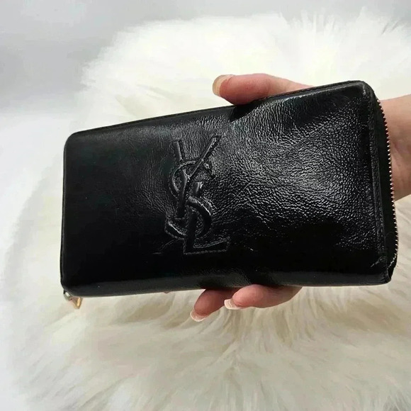 Belle de  Jour Vernis Zippy Wallet - Picture 1 of 16